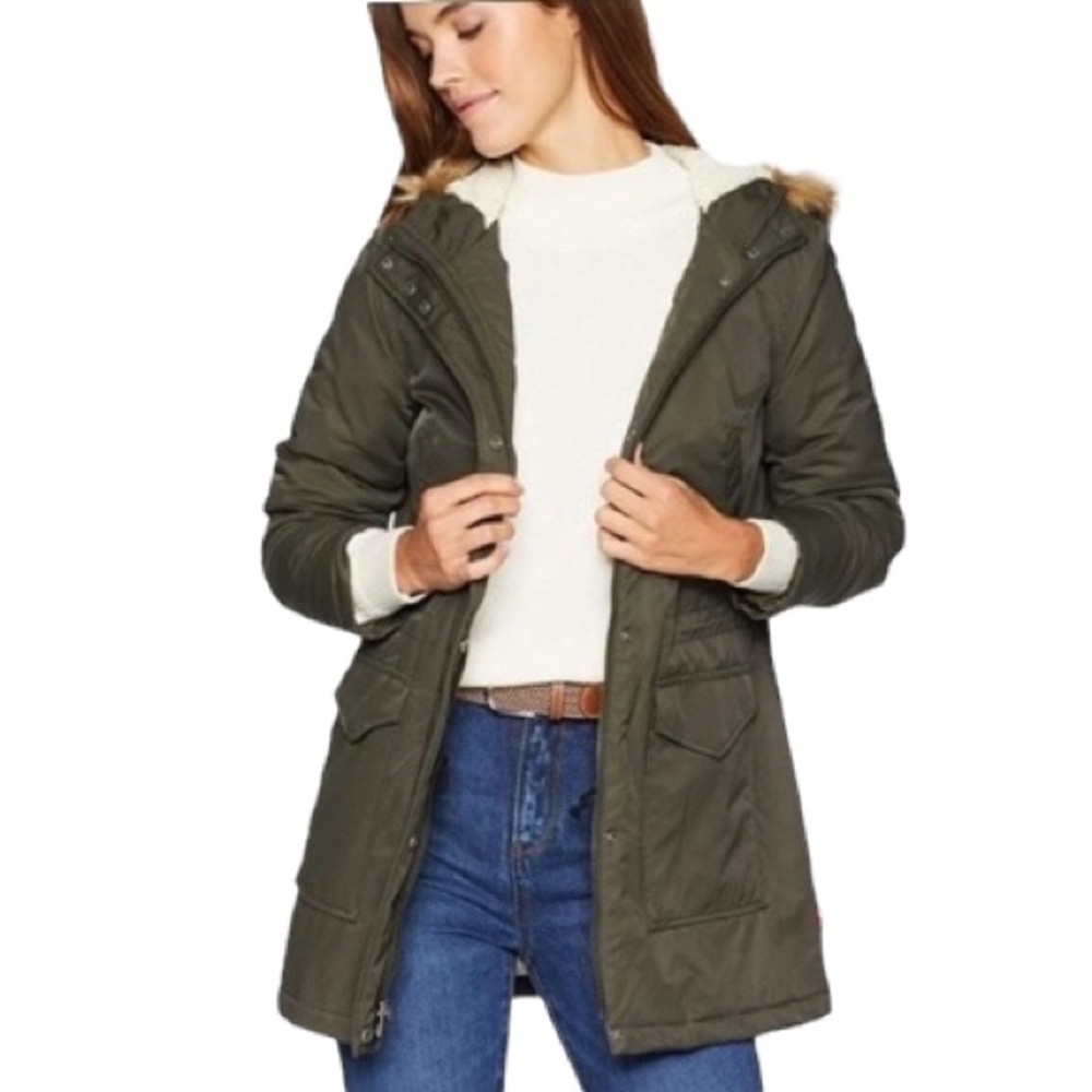 Levi’s Strauss & Co. Women’s Army Military Green Shearling Jacket Size Medium